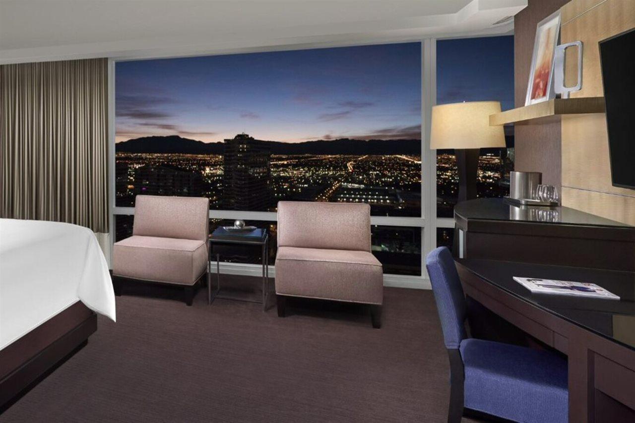 Aria Y Casino Resort 5*